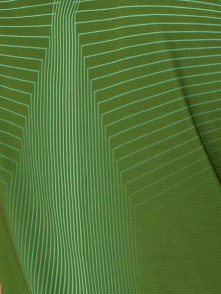 Max Nephrite Transmission